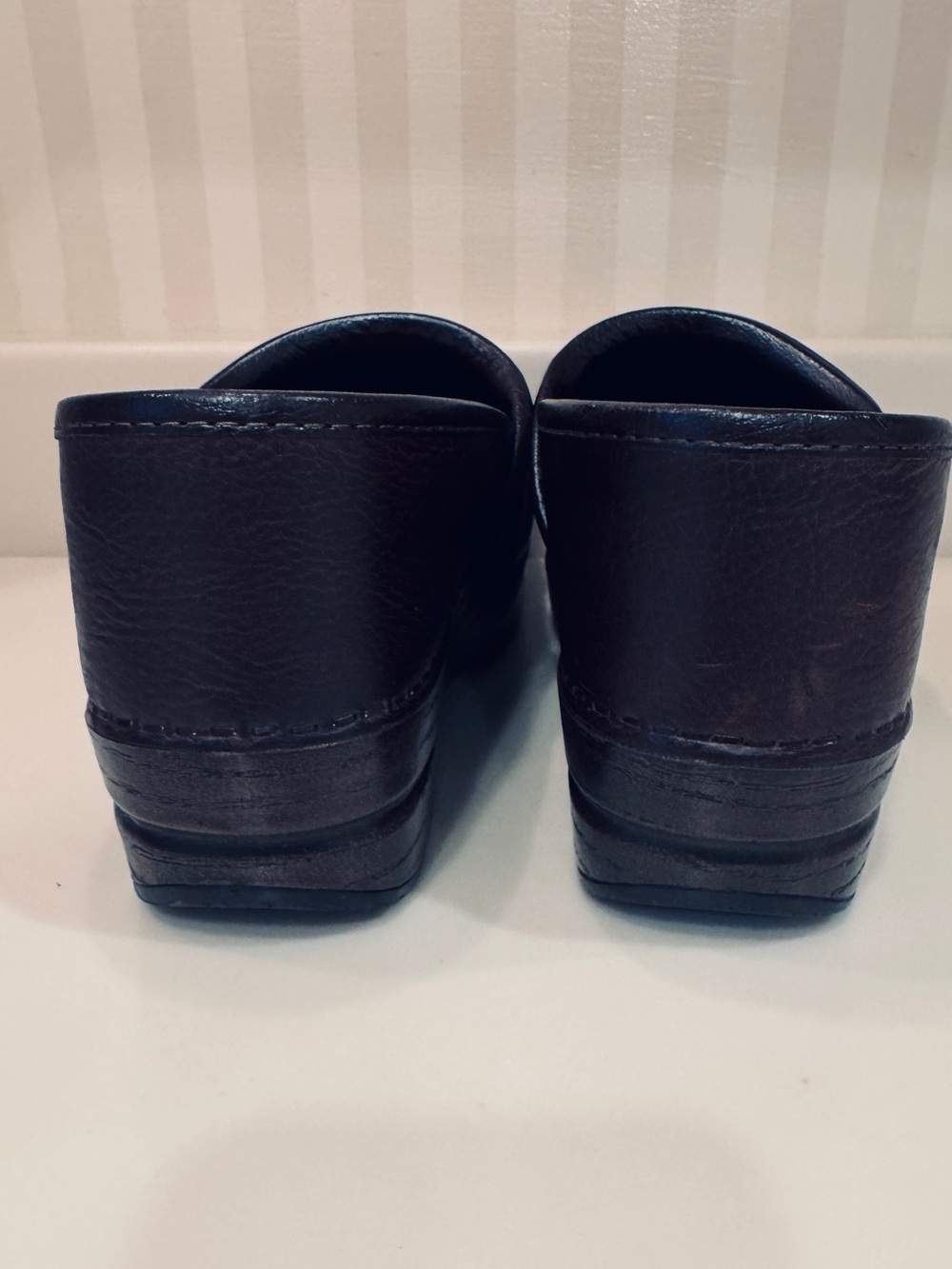 Dansko Professional Brown Leather Clog Mules Shoes - Picture 6 of 14